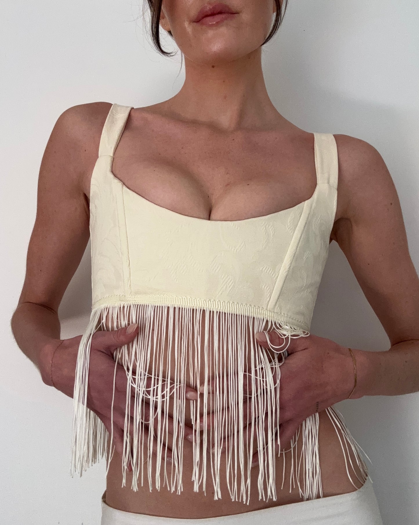 Veil Tini