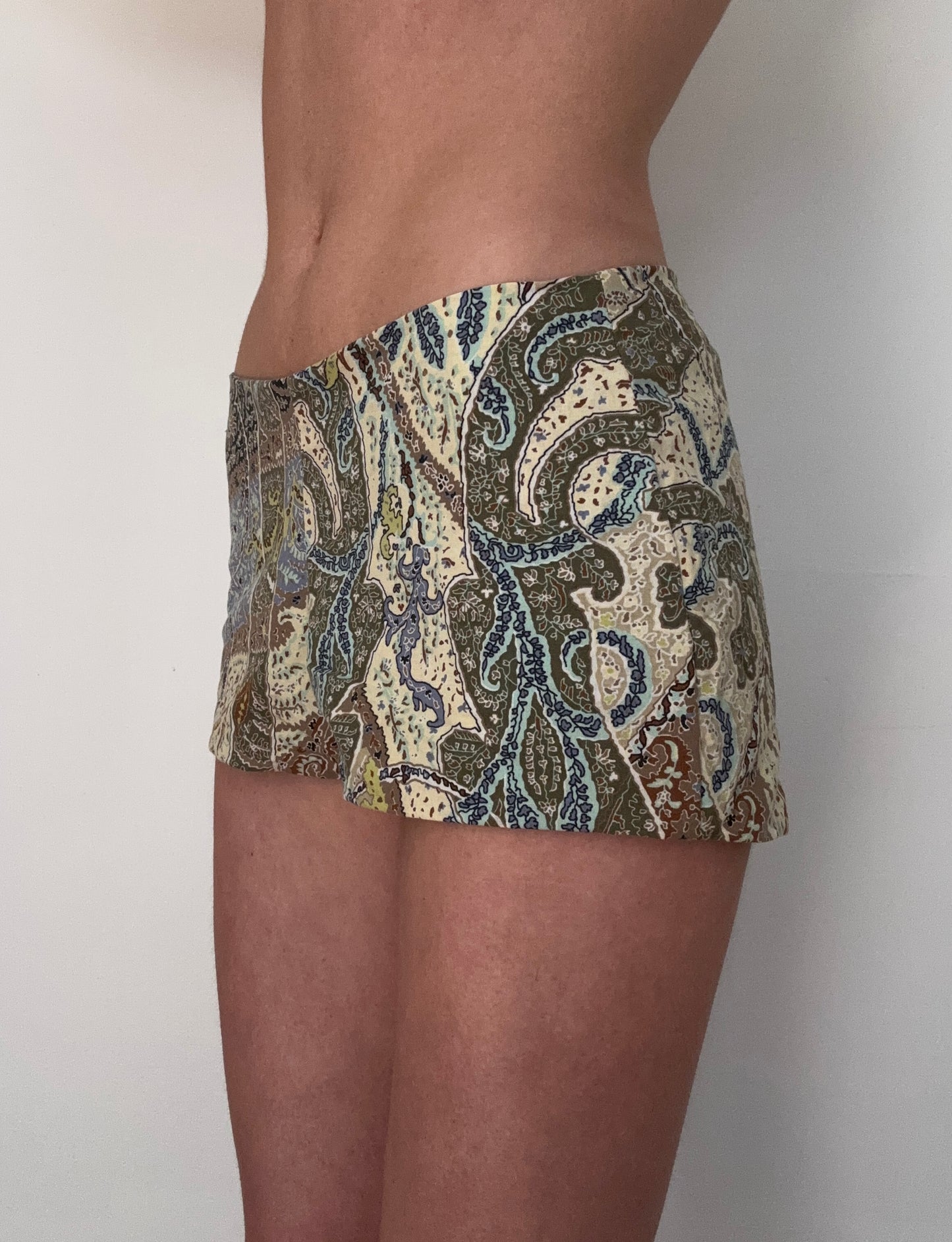 Mini Short