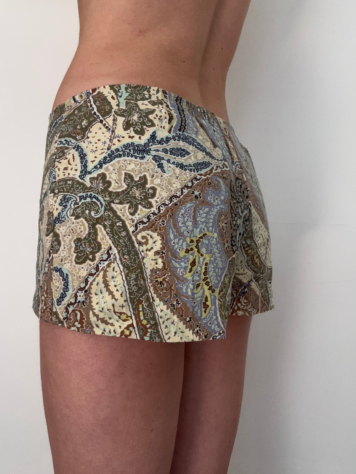 Mini Short