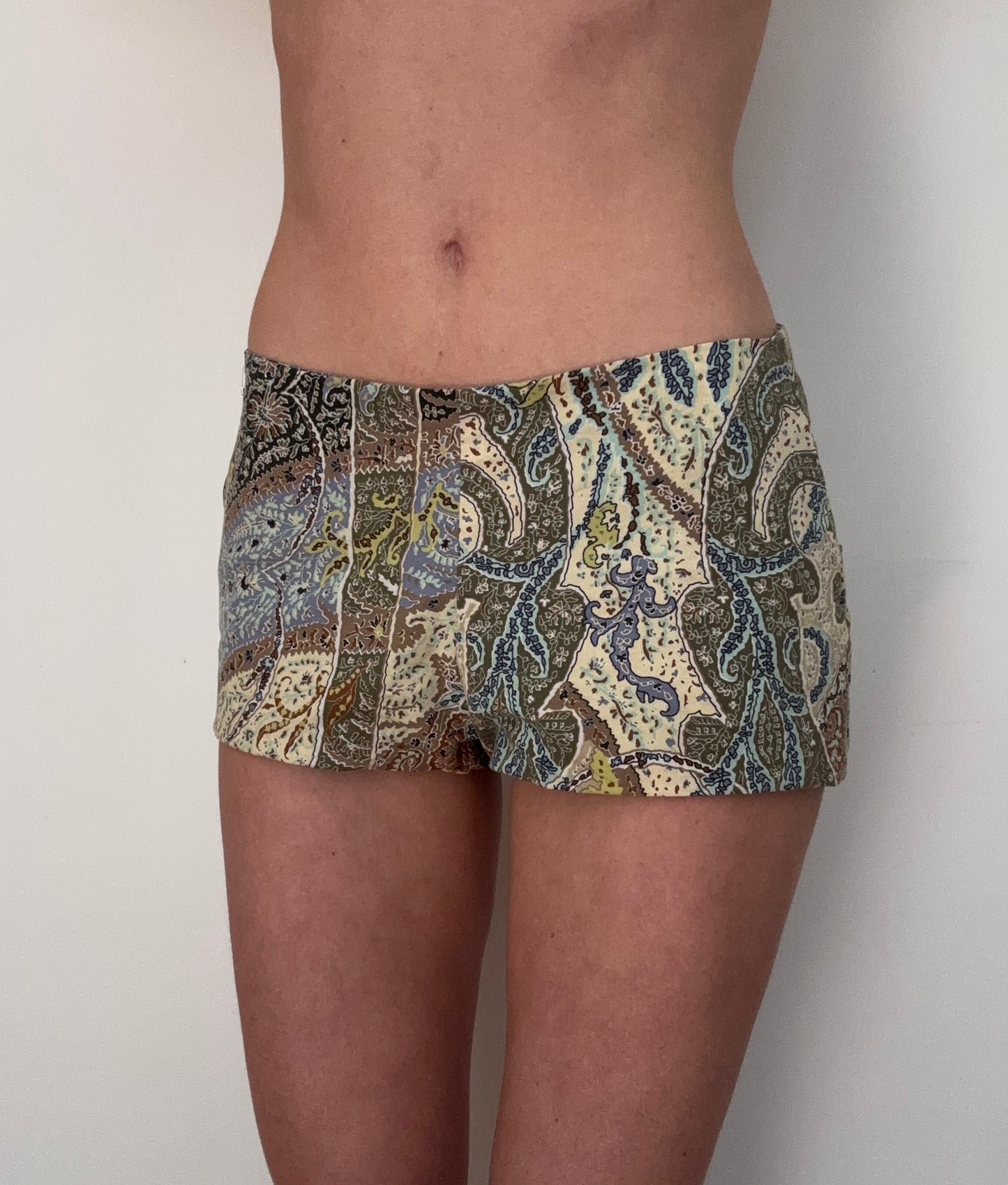 Mini Short