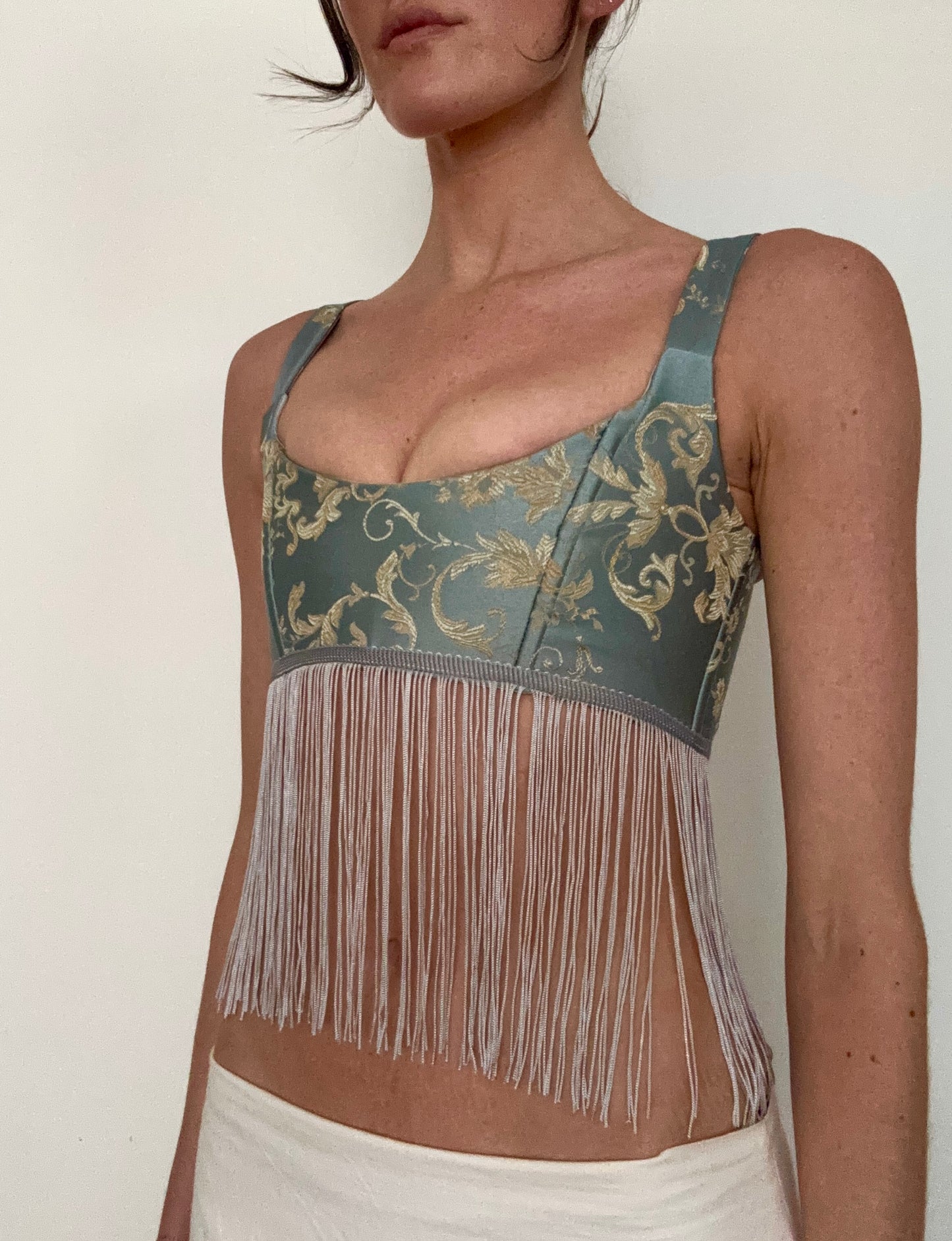 Veil Tini