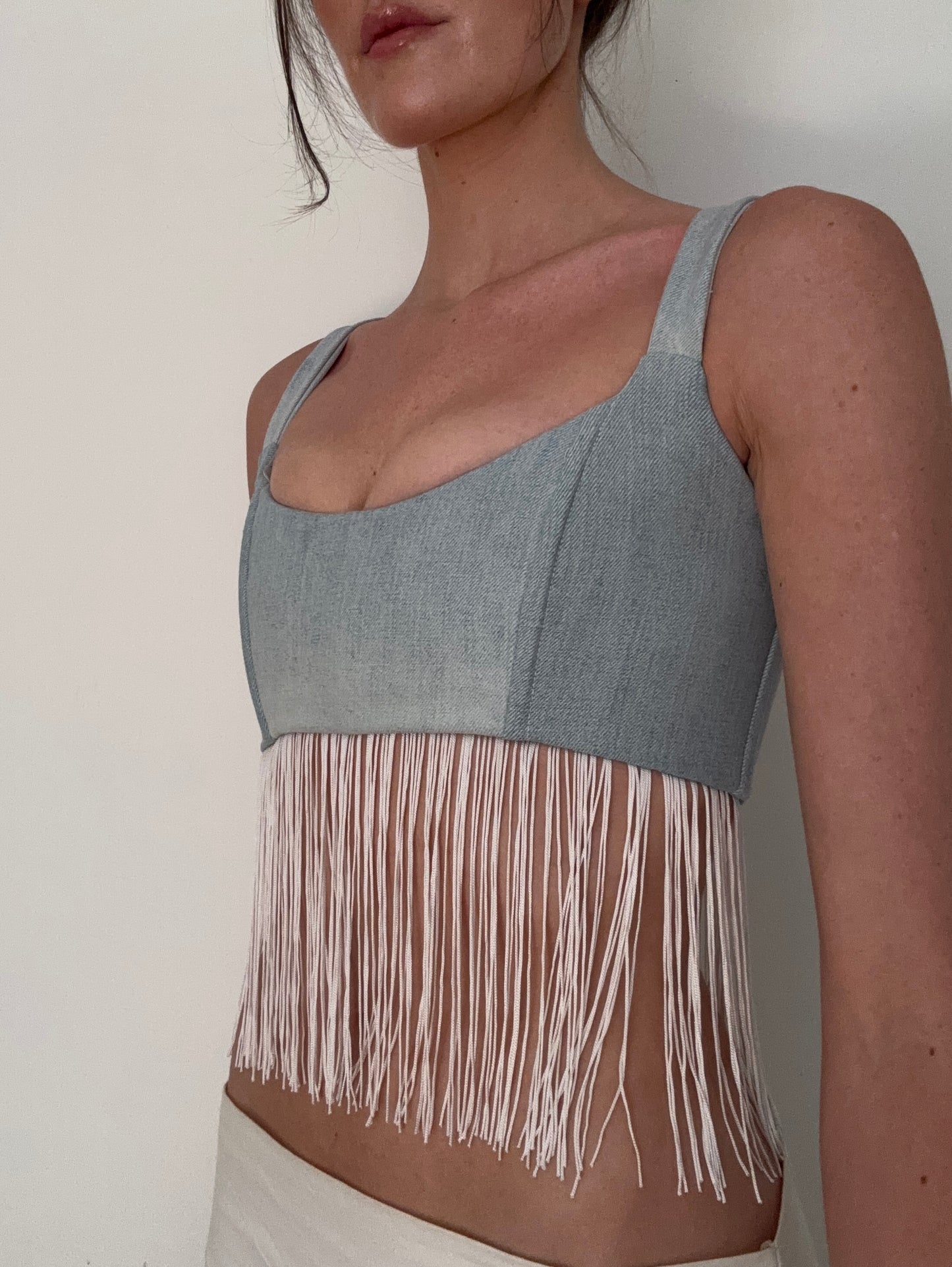 Veil Tini